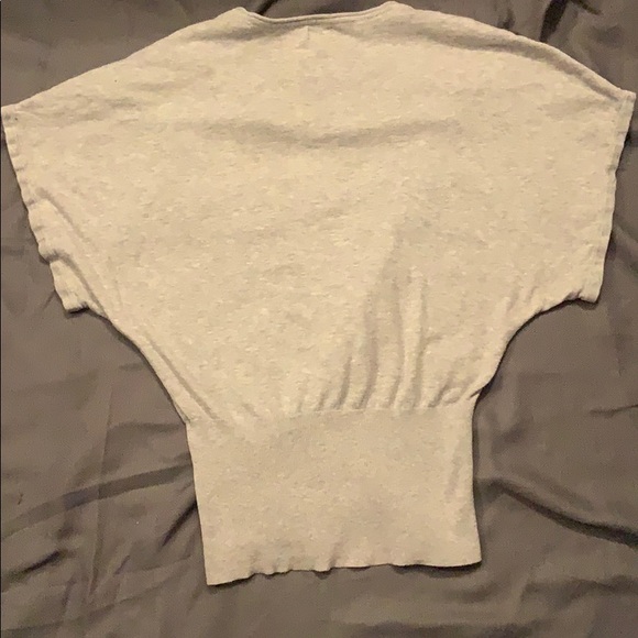 Express Grey Ribbed Shirt - Picture 10 of 10